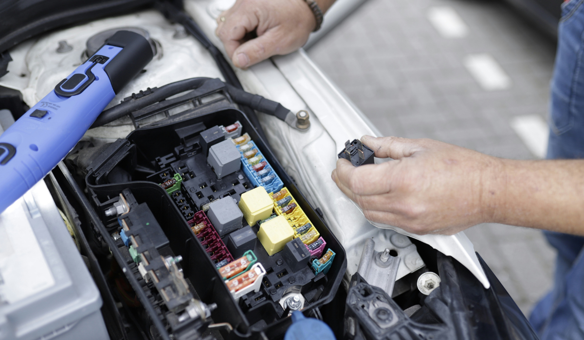 Car battery replacement and diagnostics in Kakuma